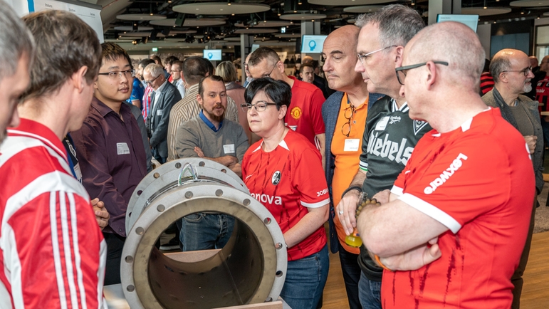 Gli inventori del Gruppo Endress+Hauser presentano le loro innovazioni all'Innovators' Meeting annuale.
