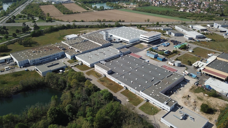 Impianto di produzione di flussimetri Endress+Hauser a Cernay, Francia.