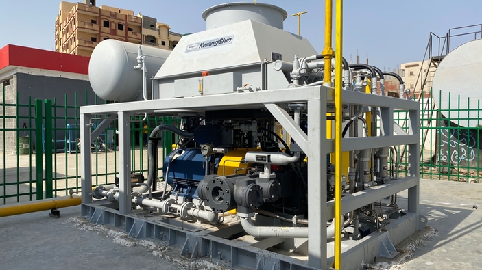 Modello di compressore di CNG con motore elettrico