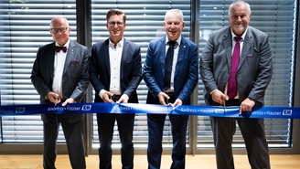 Inaugurazione del nuovo complesso di uffici di Liquid analysis a Gerlingen